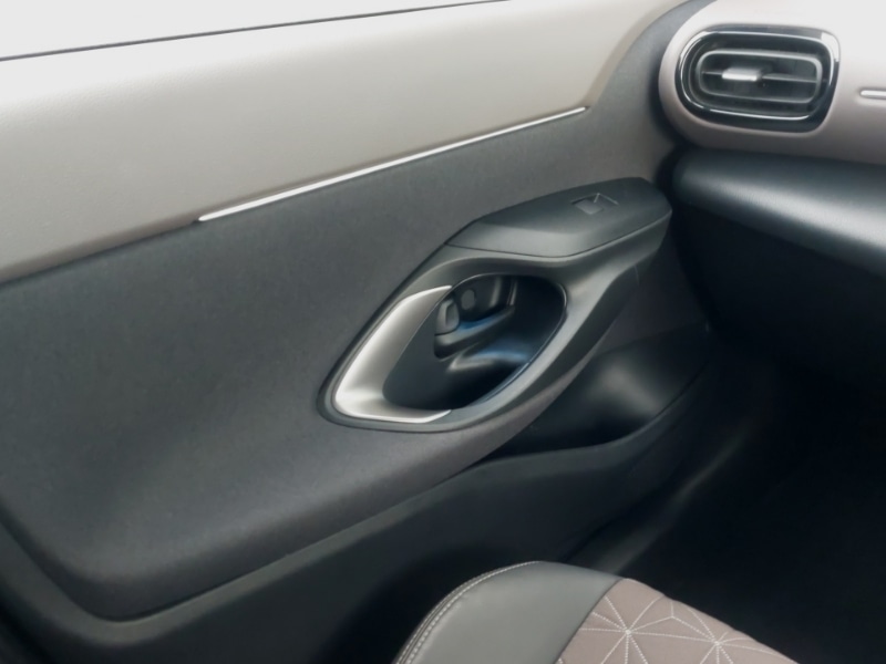 Used Toyota Yaris Cross 2022 for sale - 76970722: Photo 11