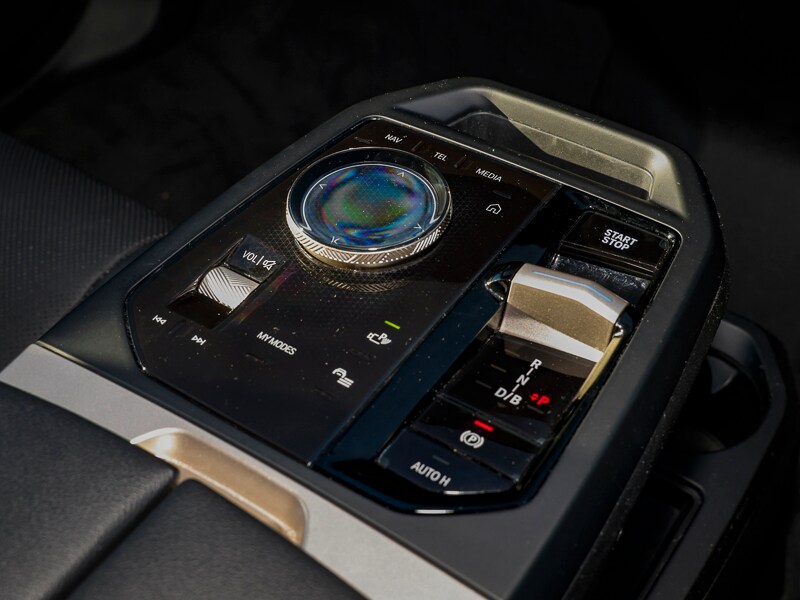 Used BMW iX 2023 for sale - 77242125: Photo 10