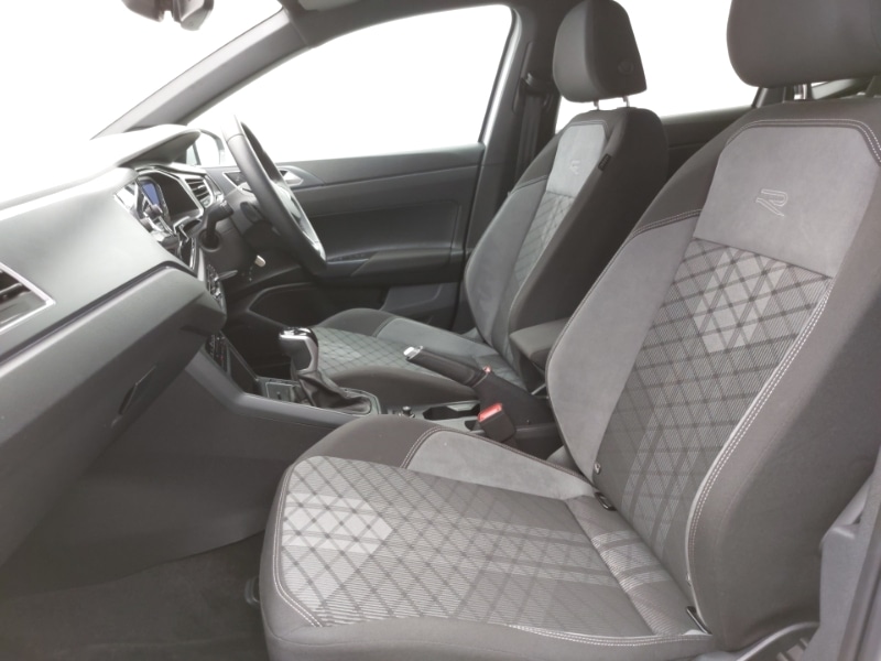 Used Volkswagen Polo 2024 for sale - 77189989: Photo 5