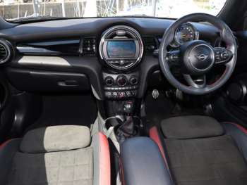 Used MINI Hatch 2019 for sale - 74855692: Photo
