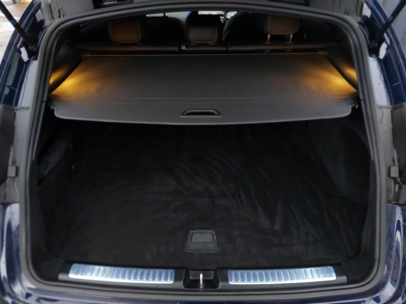 Used Mercedes-Benz EQC 2023 for sale - 76975290: Photo 8