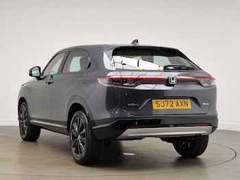 Used Honda HR-V 2022 for sale - 76144682: Photo 3