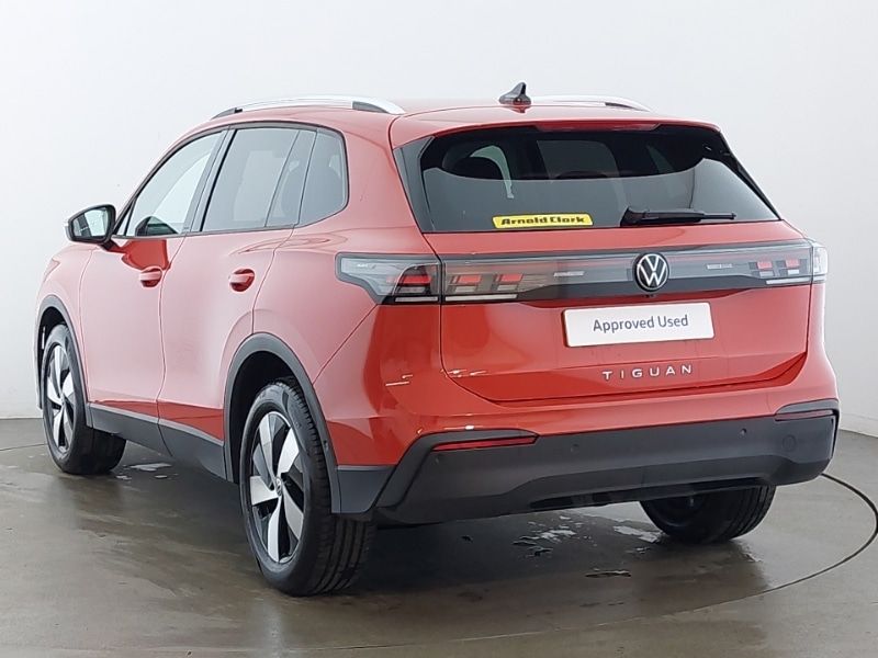 Used Volkswagen Tiguan 2024 for sale - 76414302: Photo 3