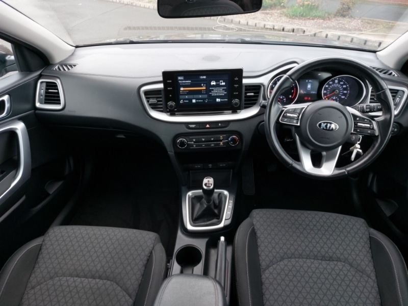 Used Kia XCeed 2020 for sale - 76465583: Photo 2