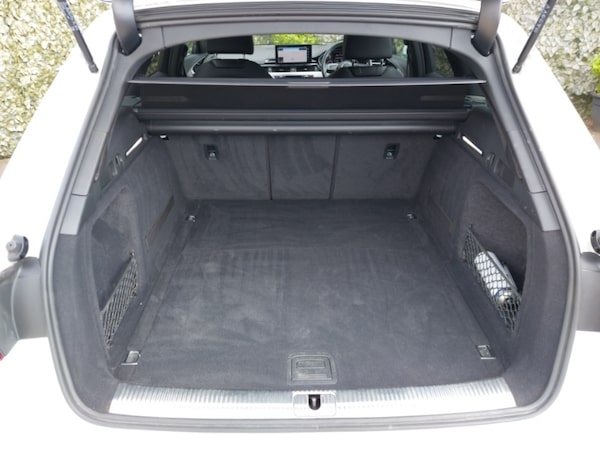 Used Audi A4 2021 for sale - 76182934: Photo 8