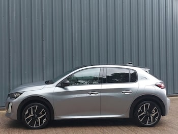 Used Peugeot 208 2025 for sale - 76483650: Photo