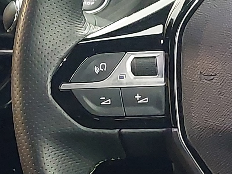 Used Peugeot 2008 2024 for sale - 77119295: Photo 10