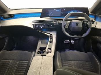 Used Peugeot 3008 2024 for sale - 77051327: Photo