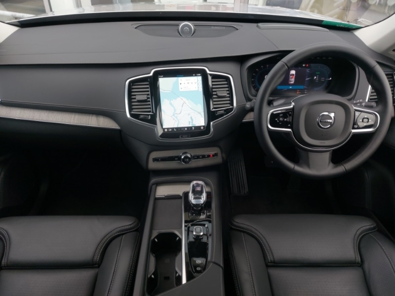 Used Volvo XC90 2024 for sale - 77454535: Photo 2