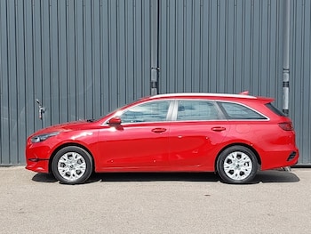 Used Kia Ceed 2023 for sale - 79406262: Photo