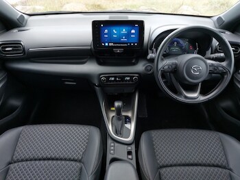 Used Mazda Mazda2 HYBRID 2024 for sale - 77347800: Photo