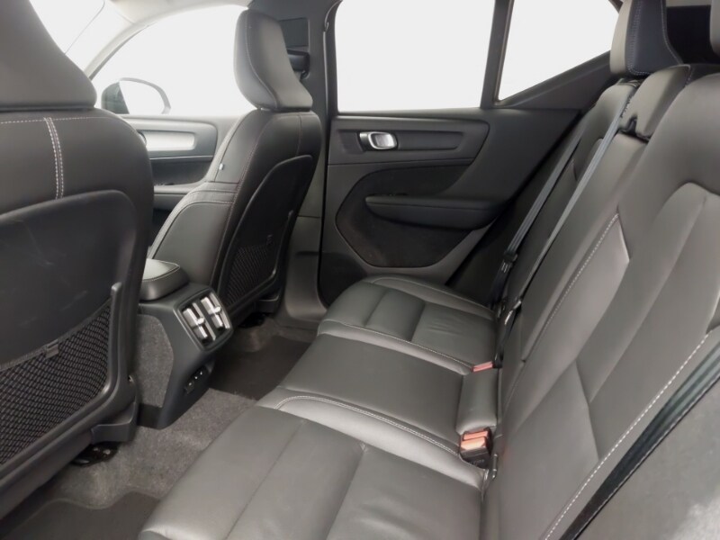 Used Volvo XC40 2024 for sale - 77434333: Photo 6