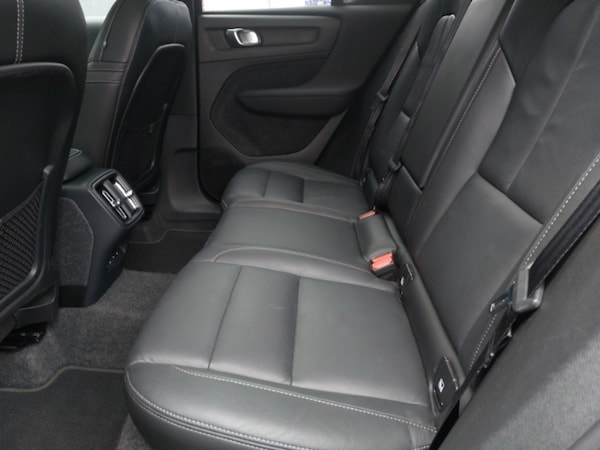 Used Volvo XC40 2024 for sale - 76348096: Photo 6