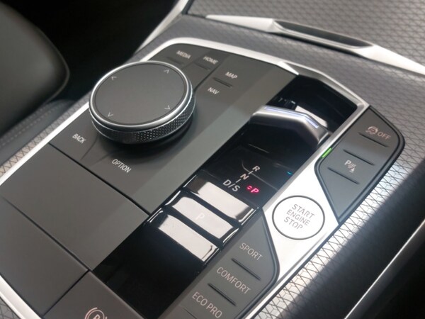 Used BMW 3 Series 2024 for sale - 76244077: Photo 12
