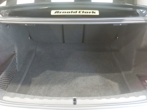 Used BMW 3 Series 2024 for sale - 76244077: Photo 8