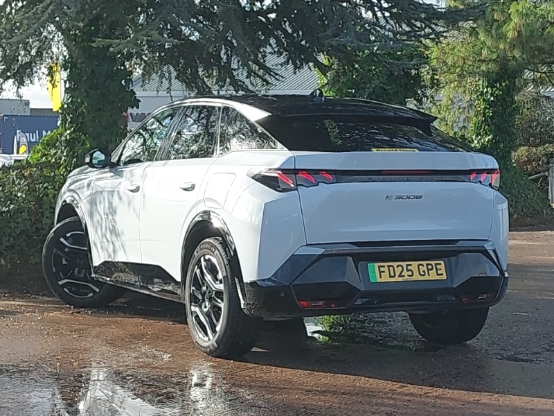 Used Peugeot 3008 2025 for sale - 76861152: Photo 3