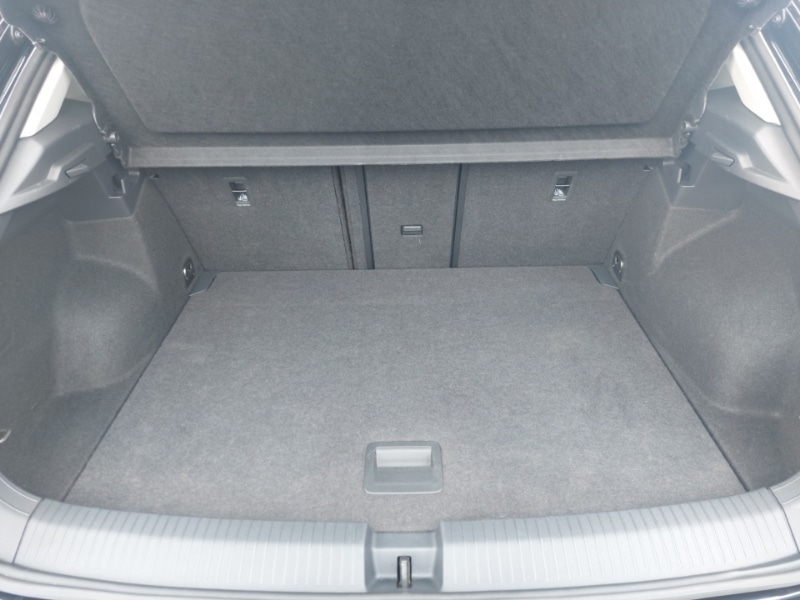 Used Volkswagen T-Roc 2024 for sale - 76506572: Photo 8