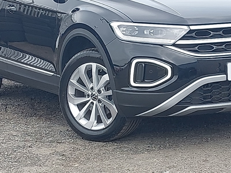 Used Volkswagen T-Roc 2024 for sale - 76506572: Photo 9