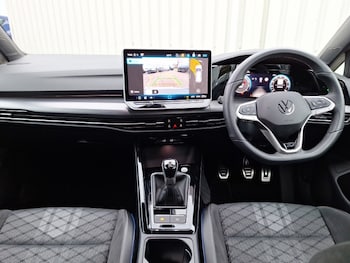 Used Volkswagen Golf 2025 for sale - 77449225: Photo