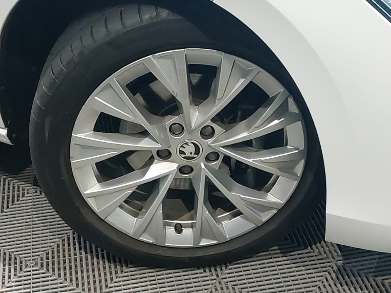 Used Skoda Superb 2024 for sale - 77339001: Photo 9