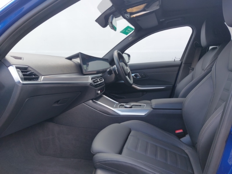 Used BMW 3 Series 2024 for sale - 76472061: Photo 5