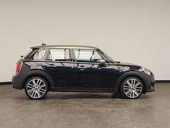 Used MINI Hatch 2022 for sale - 78478009: Photo