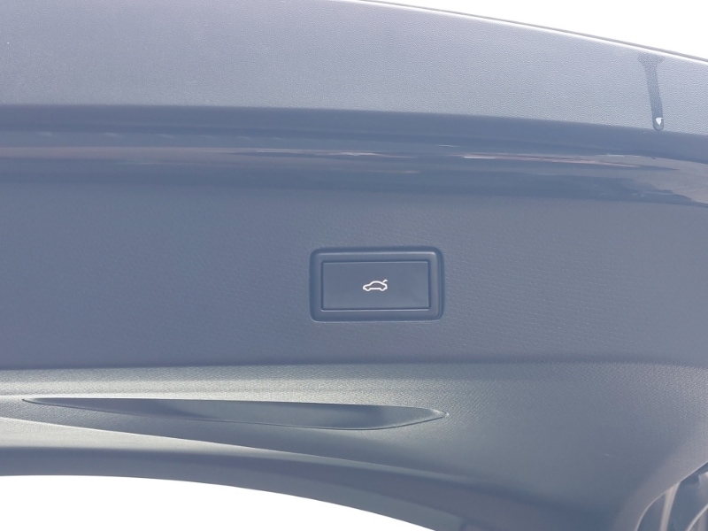 Used Cupra Tavascan 2025 for sale - 76742126: Photo 12