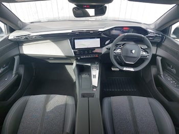 Used Peugeot 308 2025 for sale - 76258669: Photo 2