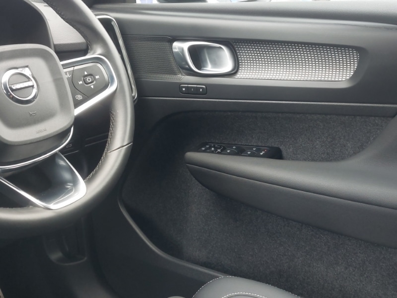 Used Volvo XC40 2022 for sale - 77150669: Photo 10