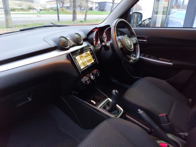 Used Suzuki Swift 2022 for sale - 76560703: Photo 5