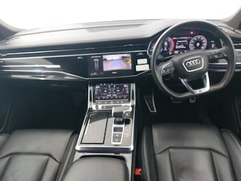 Used Audi Q7 2022 for sale - 77046578: Photo