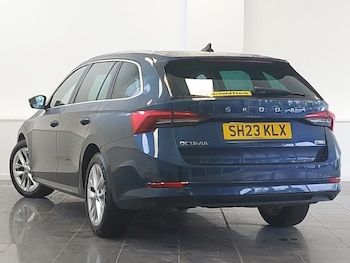 Used Skoda Octavia 2023 for sale - 76838093: Photo
