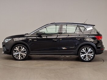 Used SEAT Arona 2024 for sale - 77273560: Photo
