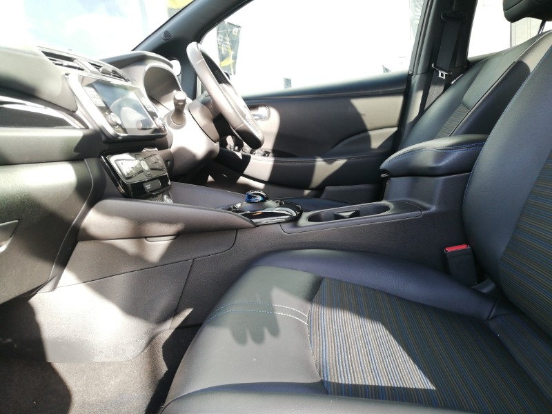 Used Nissan Leaf 2022 for sale - 76833744: Photo 5