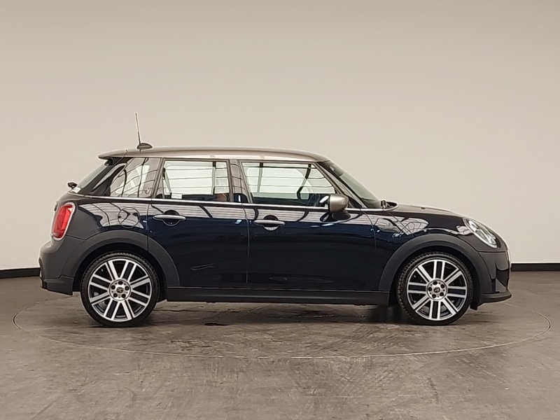 Used MINI Hatch 2022 for sale - 77964610: Photo 2