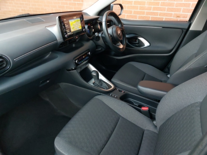 Used Toyota Yaris 2022 for sale - 77085896: Photo 5