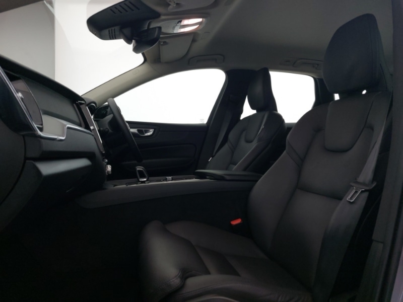 Used Volvo XC60 2023 for sale - 76970838: Photo 12
