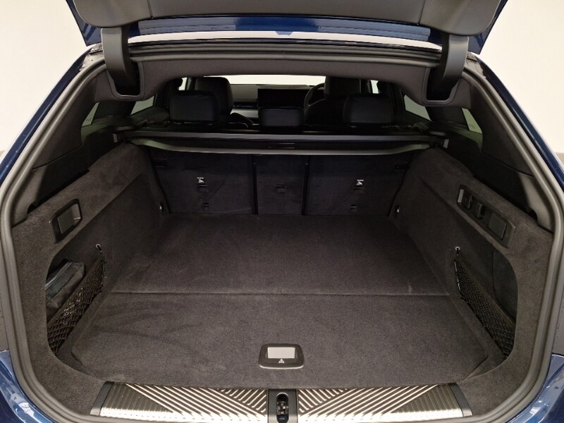 Used BMW 5 Series 2025 for sale - 76683221: Photo 8