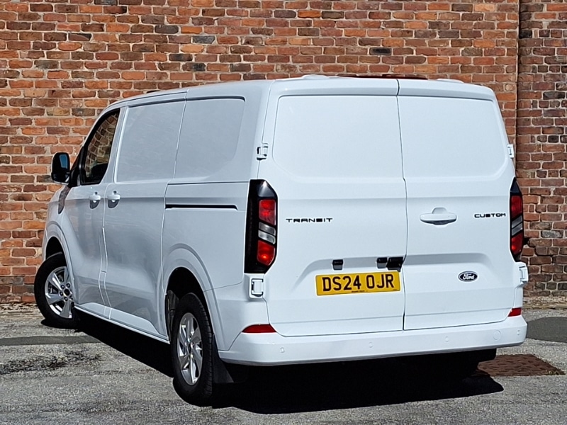 Used Ford Transit Custom 2024 for sale - 76552994: Photo 3