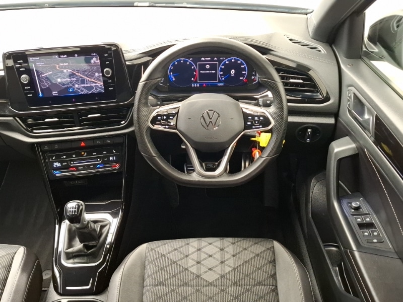 Used Volkswagen T-Roc 2023 for sale - 77999205: Photo 7