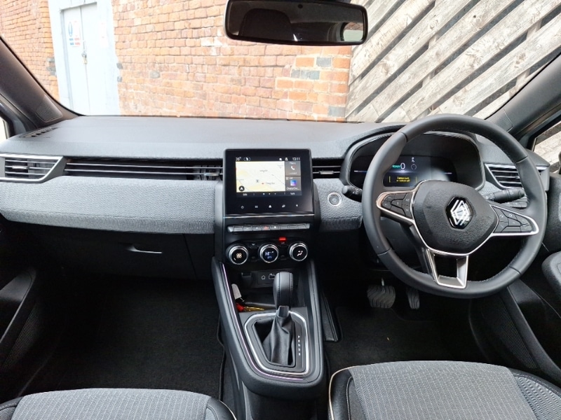 Used Renault Clio 2024 for sale - 77190211: Photo 2