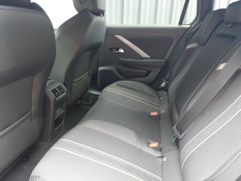 Used Vauxhall Astra 2025 for sale - 76837951: Photo 6