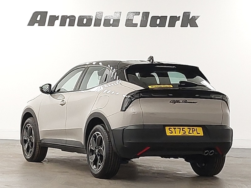 Used Alfa Romeo Junior 2025 for sale - 77992209: Photo 3