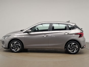 Used Hyundai i20 2022 for sale - 78808793: Photo