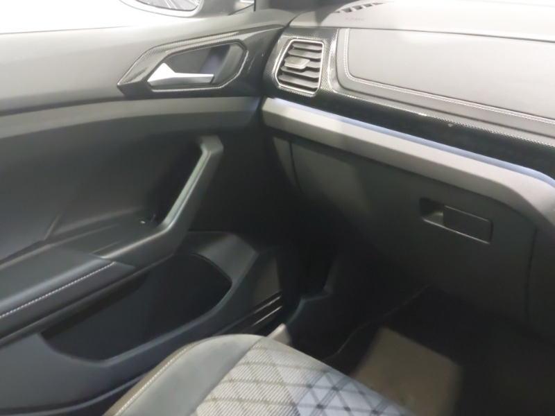 Used Volkswagen T-Cross 2024 for sale - 77224728: Photo 11