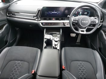 Used Kia Sportage 2025 for sale - 76282509: Photo 2