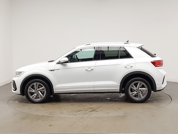 Used Volkswagen T-Roc 2024 for sale - 78635433: Photo