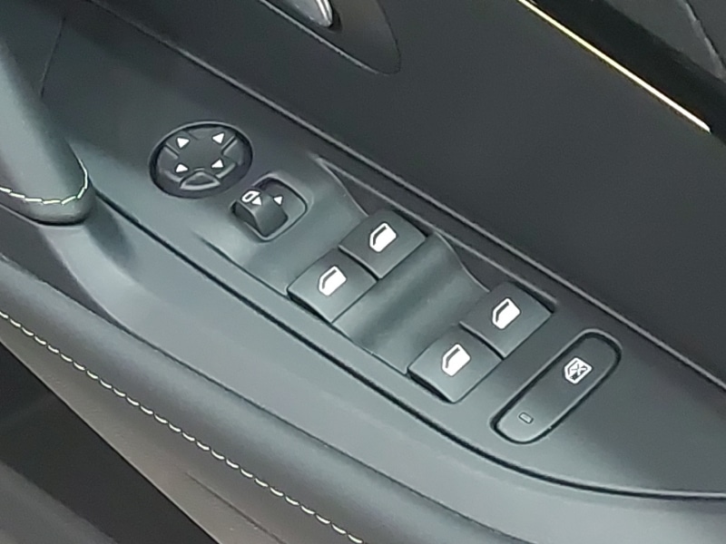 Used Peugeot 208 2025 for sale - 76483326: Photo 12