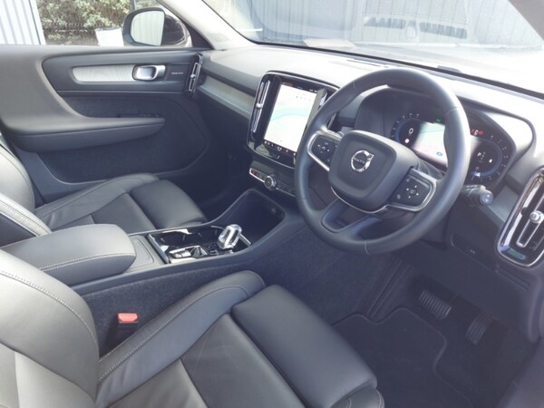 Used Volvo XC40 2024 for sale - 76348086: Photo 12