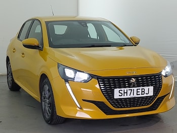 Peugeot - 208